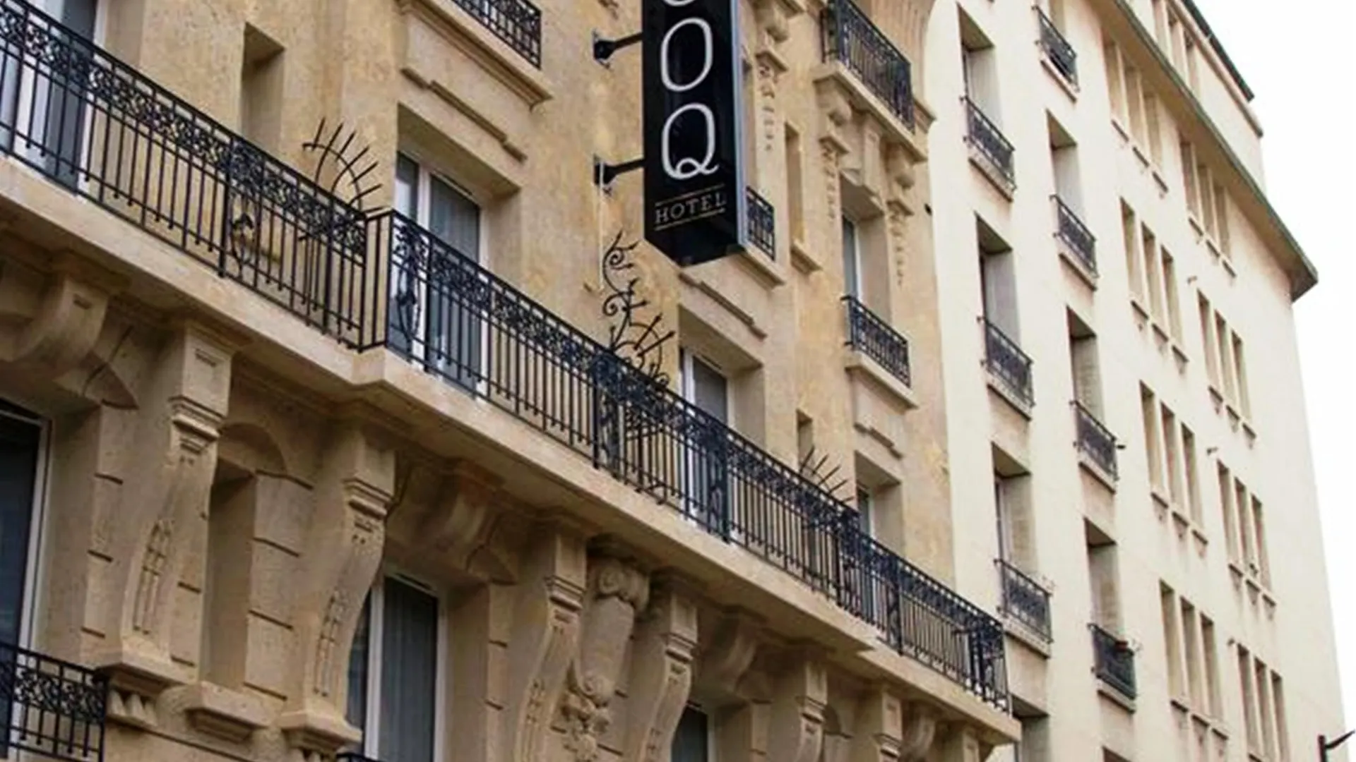 Coq Hotel